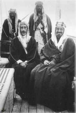 King_Faisal_I_of_Syria_with_King_Abdul-Aziz_of_Saudi_Arabia_in_the_mid-1920s